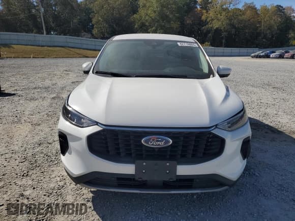 ✅ 2023 Ford Escape Active • VIN: 1FMCU9GN1PUB04342 • Lot: 82718865. Listed on Copart with 39,831 mi. Free auction sales archive from the USA and detailed vehicle history report at DreamBid. Image 5.