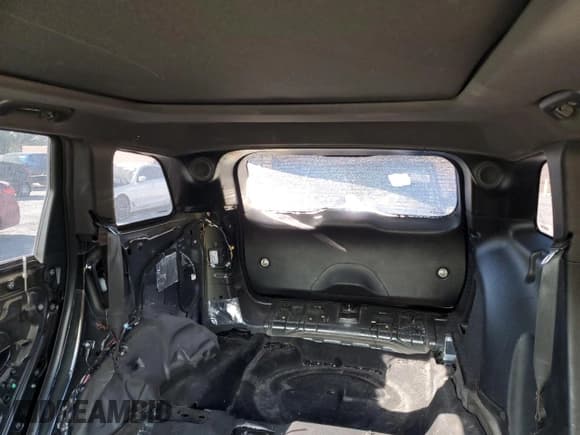 ✅ 2015 Jeep Grand Cherokee Limited • VIN: 1C4RJFBM8FC677201 • Лот: 80704534. Опубликован ранее на Copart с пробегом Не указан. Бесплатный доступ к архиву аукционных продаж из США и подробный отчёт об истории автомобиля на DreamBid. Изображение 10.