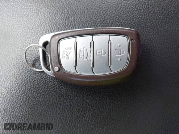 2020 Hyundai Elantra Eco с VIN 5NPD94LA2LH575419, выставлен на аукционе IAAI как лот 42670761 с пробегом 94 229 миль миль и . История ставок и продаж доступна на DreamBid. Изображение 11.