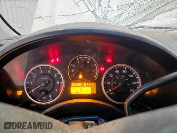 ✅ 2008 Nissan Titan XE • VIN: 1N6AA06E68N319158 • Lot: 71886865. Listed on Copart with 263,599 mi. Free auction sales archive from the USA and detailed vehicle history report at DreamBid. Image 9.