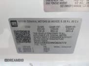 ✅ 2022 Chevrolet Silverado 1500 RST • VIN: 3GCUDEEDXNG634773 • Lot: 43339956. Wystawiony na IAAI z przebiegiem 77 414 mil. Bezpłatny archiwum sprzedaży aukcyjnych z USA i szczegółowy raport historii pojazdu na DreamBid. Zdjęcie 9.