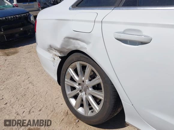 ✅ 2012 Audi A6 Prestige • VIN: WAUHGAFC4CN078923 • Lot: 41947635. Listed on IAAI with 64,083 mi. Free auction sales archive from the USA and detailed vehicle history report at DreamBid. Image 18.