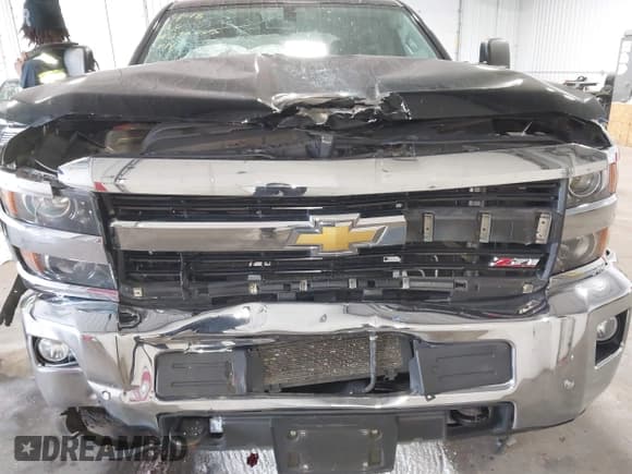 ✅ 2015 Chevrolet Silverado 2500HD LTZ • VIN: 1GC1KWE82FF136071 • Lot: 42097783. Listed on IAAI with 160,887 mi. Free auction sales archive from the USA and detailed vehicle history report at DreamBid. Image 6.