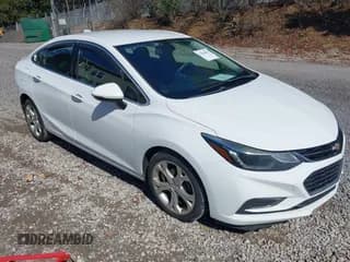 ✅ 2017 Chevrolet Cruze Premier • VIN: 1G1BF5SM2H7229912 • Lot: 43400083. Listed on IAAI with 221,086 mi. Free auction sales archive from the USA and detailed vehicle history report at DreamBid. Image 1.