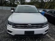 ✅ 2021 Volkswagen Tiguan SE • VIN: 3VV2B7AX4MM085159 • Lot: 84725305. Wystawiony na Copart z przebiegiem 61 203 mil. Bezpłatny archiwum sprzedaży aukcyjnych z USA i szczegółowy raport historii pojazdu na DreamBid. Zdjęcie 5.