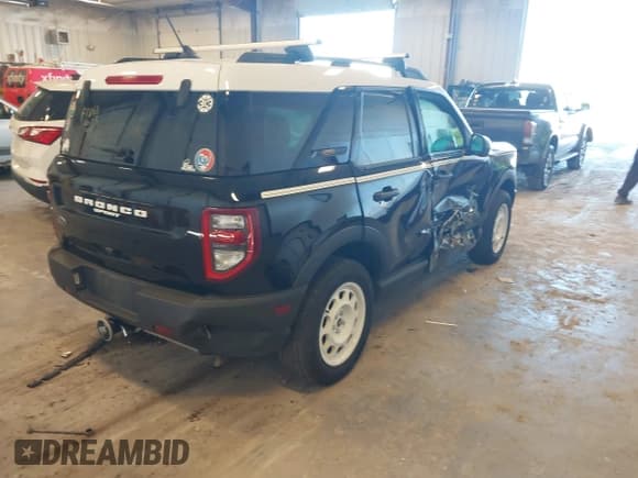 ✅ 2023 Ford Bronco Sport Heritage • VIN: 3FMCR9G66PRD86401 • Лот: 43415585. Опубликован ранее на IAAI с пробегом 47 923 миль. Бесплатный доступ к архиву аукционных продаж из США и подробный отчёт об истории автомобиля на DreamBid. Изображение 4.