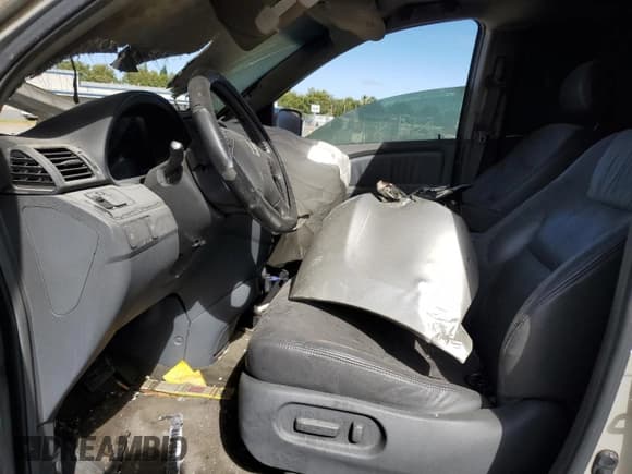✅ 2006 Honda Odyssey EX-L • VIN: 5FNRL38646B414580 • Lot: 65815085. Listed on Copart with Not provided. Free auction sales archive from the USA and detailed vehicle history report at DreamBid. Image 7.