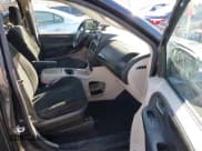 ✅ 2012 Dodge Grand Caravan SXT • VIN: 2C4RDGCG9CR128440 • Lot: 43595151. Wystawiony na IAAI z przebiegiem 186 518 mil. Bezpłatny archiwum sprzedaży aukcyjnych z USA i szczegółowy raport historii pojazdu na DreamBid. Zdjęcie 5.