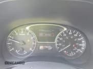 ✅ 2014 Nissan Pathfinder S • VIN: 5N1AR2MNXEC635594 • Lot: 43800747. Listed on IAAI with 176,633 mi. Free auction sales archive from the USA and detailed vehicle history report at DreamBid. Image 7.