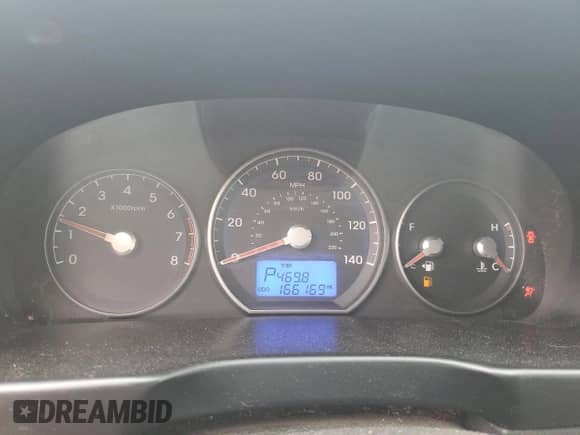 2011 Hyundai Santa Fe GLS z VIN 5XYZGDABXBG074131, wystawiony jako Copart lot #72771264 z przebiegiem 166 169 mil mil oraz Szkoda całkowita • Salvage title. Historia ofert i sprzedaży dostępna na DreamBid. Obrazek 9.