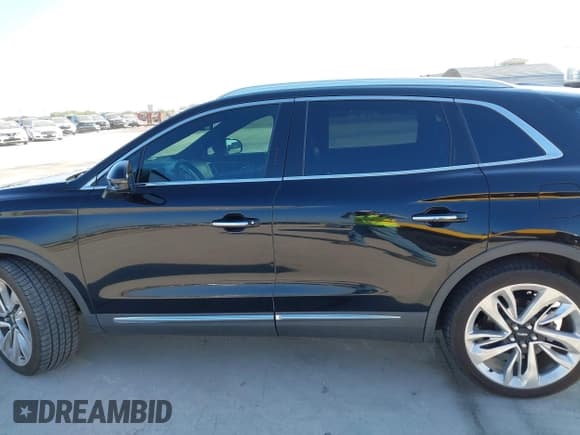 ✅ 2017 Lincoln MKX Reserve • VIN: 2LMPJ6LR7HBL15249 • Lot: 43186603. Listed on IAAI with 74,830 mi. Free auction sales archive from the USA and detailed vehicle history report at DreamBid. Image 14.