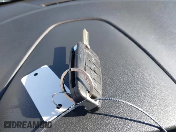 ✅ 2020 Hyundai Accent SE • VIN: 3KPC24A61LE117213 • Лот: 41505680. Опубликован ранее на IAAI с пробегом 54 735 миль. Бесплатный доступ к архиву аукционных продаж из США и подробный отчёт об истории автомобиля на DreamBid. Изображение 11.