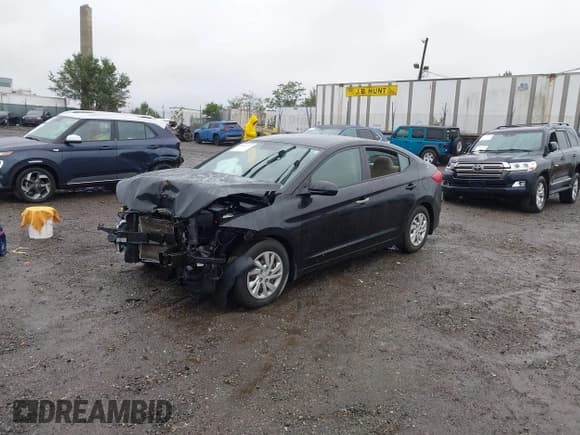 ✅ 2018 Hyundai Elantra SE • VIN: 5NPD74LF1JH264420 • Lot: 43428776. Listed on IAAI with 76,845 mi. Free auction sales archive from the USA and detailed vehicle history report at DreamBid. Image 2.