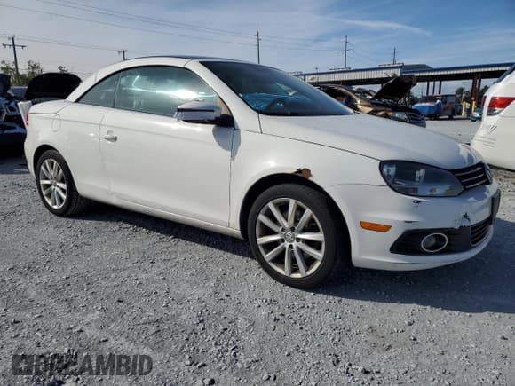 ✅ 2012 Volkswagen Eos Komfort • VIN: WVWBW7AH7CV015655 • Lot: 92167745. Listed on Copart with 139,406 mi. Free auction sales archive from the USA and detailed vehicle history report at DreamBid. Image 4.