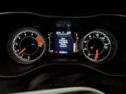 ✅ 2021 Jeep Cherokee Latitude Lux • VIN: 1C4PJMMXXMD158399 • Lot: 89913465. Wystawiony na Copart z przebiegiem 147 898 mil. Bezpłatny archiwum sprzedaży aukcyjnych z USA i szczegółowy raport historii pojazdu na DreamBid. Zdjęcie 9.