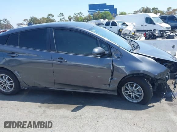 ✅ 2019 Toyota Prius L Eco • VIN: JTDKARFU3K3070453 • Лот: 42555278. Опубликован ранее на IAAI с пробегом 137 696 миль. Бесплатный доступ к архиву аукционных продаж из США и подробный отчёт об истории автомобиля на DreamBid. Изображение 12.