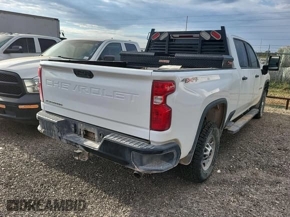 ✅ 2023 Chevrolet Silverado 2500HD Work Truck • VIN: 1GC1YLE77PF191315 • Lot: 43876407. Listed on IAAI with Not provided. Free auction sales archive from the USA and detailed vehicle history report at DreamBid. Image 7.