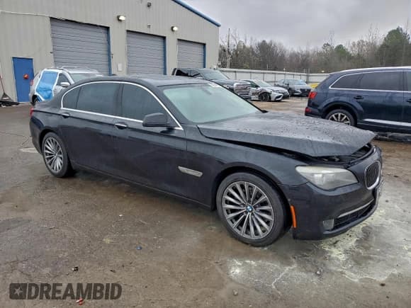 ✅ 2011 BMW 7 Series 740Li • VIN: WBAKB4C50BC574680 • Lot: 95510665. Listed on Copart with 181,397 mi. Free auction sales archive from the USA and detailed vehicle history report at DreamBid. Image 4.