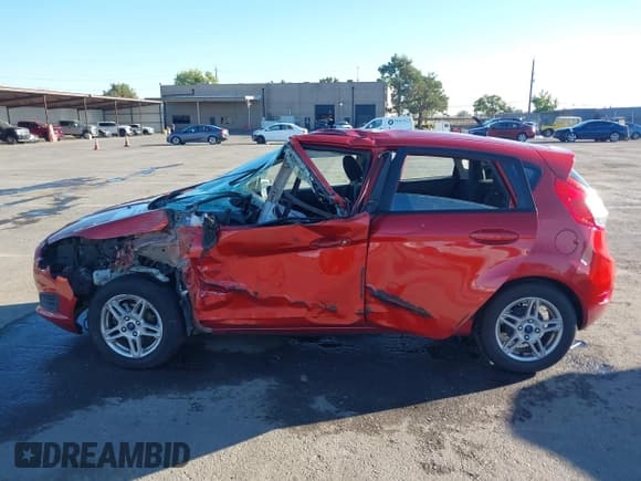 ✅ 2018 Ford Fiesta SE • VIN: 3FADP4EJ6JM107385 • Lot: 43484945. Listed on IAAI with 195,602 mi. Free auction sales archive from the USA and detailed vehicle history report at DreamBid. Image 14.