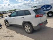 ✅ 2015 Jeep Cherokee Sport • VIN: 1C4PJLAB5FW766552 • Лот: 81806715. Опубликован ранее на Copart с пробегом 138 486 миль. Бесплатный доступ к архиву аукционных продаж из США и подробный отчёт об истории автомобиля на DreamBid. Изображение 2.