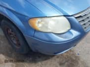 ✅ 2007 Chrysler Town & Country LX • VIN: 2A4GP44R17R353190 • Lot: 43104118. Wystawiony na IAAI z przebiegiem 163 543 mil. Bezpłatny archiwum sprzedaży aukcyjnych z USA i szczegółowy raport historii pojazdu na DreamBid. Zdjęcie 6.