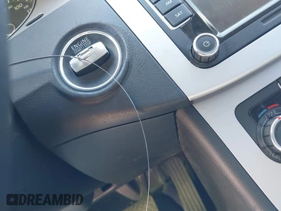 ✅ 2011 Volkswagen CC Sport • VIN: WVWMN7AN9BE708324 • Lot: 43466248. Listed on IAAI with 142,992 mi. Free auction sales archive from the USA and detailed vehicle history report at DreamBid. Image 11.