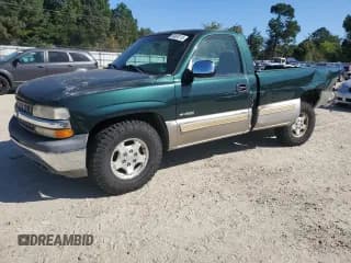 ✅ 2001 Chevrolet Silverado 1500 • VIN: 1GCEC14W71Z291174 • Лот: 84805115. Опубликован ранее на Copart с пробегом 118 923 миль. Бесплатный доступ к архиву аукционных продаж из США и подробный отчёт об истории автомобиля на DreamBid. Изображение 1.