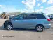 2005 Toyota Sienna LE z VIN 5TDZA23CX5S339231, wystawiony jako IAAI lot #43477645 z przebiegiem 205 064 mil mil oraz . Historia ofert i sprzedaży dostępna na DreamBid. Obrazek 14.