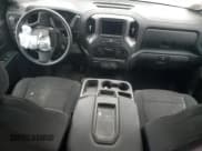 ✅ 2020 Chevrolet Silverado 1500 Custom • VIN: 1GCRYBEFXLZ183836 • Lot: 38464254. Wystawiony na Copart z przebiegiem Nie podano. Bezpłatny archiwum sprzedaży aukcyjnych z USA i szczegółowy raport historii pojazdu na DreamBid. Zdjęcie 8.