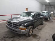 ✅ 2000 Dodge Dakota • VIN: 1B7GL22X6YS544451 • Lot: 43823608. Listed on IAAI with 231,342 mi. Free auction sales archive from the USA and detailed vehicle history report at DreamBid. Image 2.