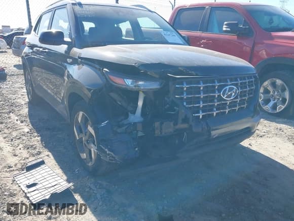 ✅ 2022 Hyundai Venue SEL • VIN: KMHRC8A38NU136149 • Lot: 41247260. Listed on IAAI with 16,565 mi. Free auction sales archive from the USA and detailed vehicle history report at DreamBid. Image 6.