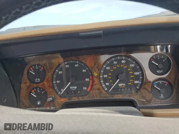 ✅ 1995 Jaguar XJS • VIN: SAJNX2745SC221716 • Lot: 75412694. Wystawiony na Copart z przebiegiem 110 856 mil. Bezpłatny archiwum sprzedaży aukcyjnych z USA i szczegółowy raport historii pojazdu na DreamBid. Zdjęcie 9.