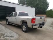 ✅ 2007 Chevrolet Silverado 2500HD 2LT • VIN: 1GCHK23607F556728 • Лот: 71477675. Опубликован ранее на Copart с пробегом 116 177 миль. Бесплатный доступ к архиву аукционных продаж из США и подробный отчёт об истории автомобиля на DreamBid. Изображение 3.