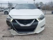 ✅ 2017 Nissan Maxima SL • VIN: 1N4AA6AP8HC419679 • Lot: 42080664. Wystawiony na IAAI z przebiegiem 122 360 mil. Bezpłatny archiwum sprzedaży aukcyjnych z USA i szczegółowy raport historii pojazdu na DreamBid. Zdjęcie 12.