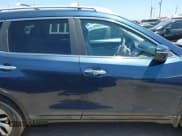 ✅ 2015 Nissan Rogue SV • VIN: 5N1AT2MT7FC760098 • Лот: 42875275. Опубликован ранее на IAAI с пробегом 110 416 миль. Бесплатный доступ к архиву аукционных продаж из США и подробный отчёт об истории автомобиля на DreamBid. Изображение 14.