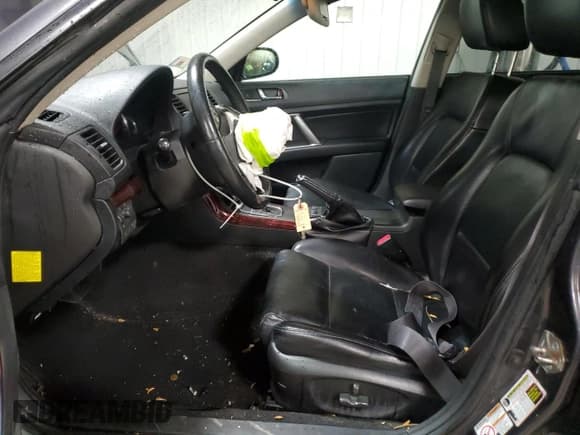 ✅ 2009 Subaru Outback Limited • VIN: 4S4BP66C297337701 • Lot: 91851715. Listed on Copart with Not provided. Free auction sales archive from the USA and detailed vehicle history report at DreamBid. Image 7.