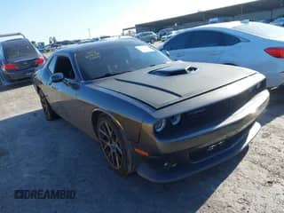 2019 Dodge Challenger R/T Scat Pack с VIN 2C3CDZFJXKH723881, выставлен на аукционе IAAI как лот 41348860 с пробегом 67 472 миль миль и . История ставок и продаж доступна на DreamBid. Изображение 1.
