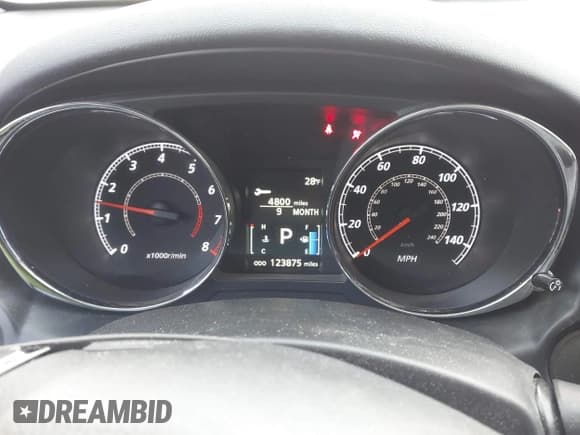 ✅ 2017 Mitsubishi Outlander ES • VIN: JA4AP3AU3HZ010350 • Lot: 43796313. Listed on IAAI with 123,875 mi. Free auction sales archive from the USA and detailed vehicle history report at DreamBid. Image 7.