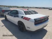 ✅ 2019 Dodge Challenger R/T Scat Pack Widebody • VIN: 2C3CDZFJ1KH546489 • Lot: 41857292. Wystawiony na IAAI z przebiegiem 61 055 mil. Bezpłatny archiwum sprzedaży aukcyjnych z USA i szczegółowy raport historii pojazdu na DreamBid. Zdjęcie 3.