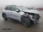 ✅ 2023 Toyota Corolla Cross XLE • VIN: 7MUDAABGXPV062615 • Лот: 78809994. Опубликован ранее на Copart с пробегом 10 898 миль. Бесплатный доступ к архиву аукционных продаж из США и подробный отчёт об истории автомобиля на DreamBid. Изображение 4.