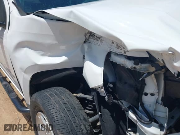 ✅ 2019 Chevrolet Colorado 2WD Work Truck • VIN: 1GCHSBEA6K1193116 • Lot: 42485278. Wystawiony na IAAI z przebiegiem 82 606 mil. Bezpłatny archiwum sprzedaży aukcyjnych z USA i szczegółowy raport historii pojazdu na DreamBid. Zdjęcie 21.