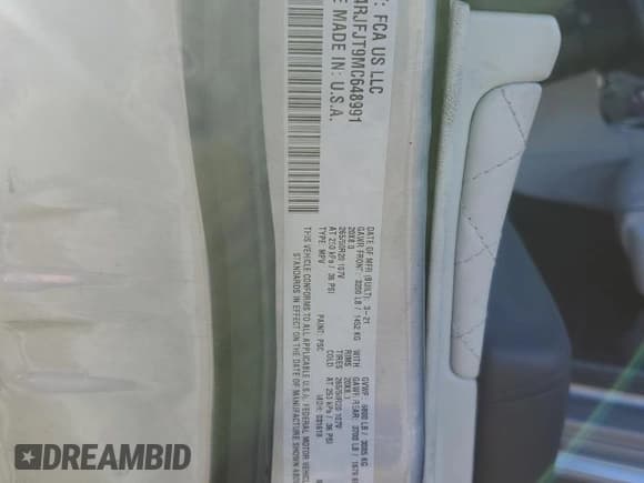 ✅ 2021 Jeep Grand Cherokee Summit • VIN: 1C4RJFJT9MC648991 • Lot: 85113885. Wystawiony na Copart z przebiegiem 43 538 mil. Bezpłatny archiwum sprzedaży aukcyjnych z USA i szczegółowy raport historii pojazdu na DreamBid. Zdjęcie 12.