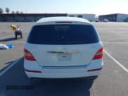 ✅ 2011 Mercedes-Benz R 350 • VIN: 4JGCB6FE7BA113434 • Лот: 41460531. Опубликован ранее на IAAI с пробегом 248 643 миль. Бесплатный доступ к архиву аукционных продаж из США и подробный отчёт об истории автомобиля на DreamBid. Изображение 16.