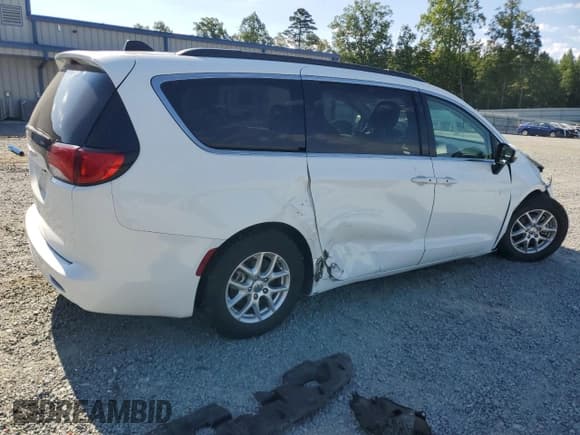 ✅ 2021 Chrysler Voyager LXi • VIN: 2C4RC1DG6MR539309 • Лот: 62668404. Опубликован ранее на Copart с пробегом 83 016 миль. Бесплатный доступ к архиву аукционных продаж из США и подробный отчёт об истории автомобиля на DreamBid. Изображение 3.