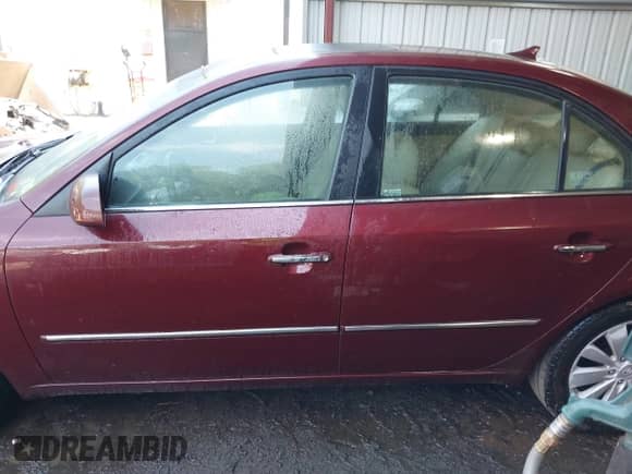 2009 Hyundai Sonata SE with VIN 5NPEU46F29H498800, listed as a IAAI auction lot 42535508 with 169,562 mi miles and . Bid and sale history available at DreamBid. Image 15.