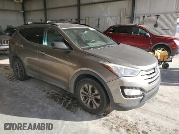 ✅ 2014 Hyundai Santa Fe • VIN: 5XYZUDLB9EG218231 • Лот: 84790365. Опубликован ранее на Copart с пробегом 138 135 миль. Бесплатный доступ к архиву аукционных продаж из США и подробный отчёт об истории автомобиля на DreamBid. Изображение 4.