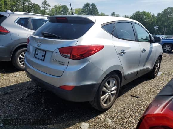 2010 Hyundai Tucson Limited z VIN KM8JU3AC4AU030823, wystawiony jako Copart lot #60573364 z przebiegiem 169 689 mil mil oraz Szkoda całkowita • Salvage title. Historia ofert i sprzedaży dostępna na DreamBid. Obrazek 3.
