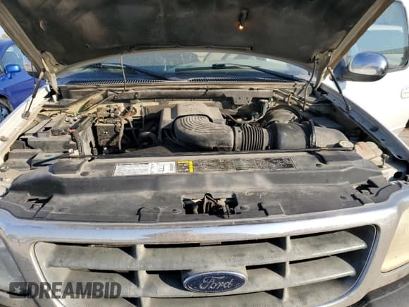 ✅ 2002 Ford F-150 XL • VIN: 2FTRF17W72CA39637 • Lot: 76827724. Wystawiony na Copart z przebiegiem Nie podano. Bezpłatny archiwum sprzedaży aukcyjnych z USA i szczegółowy raport historii pojazdu na DreamBid. Zdjęcie 11.