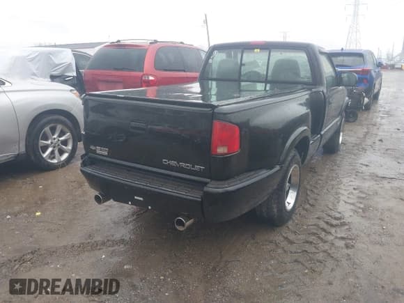 ✅ 1999 Chevrolet S-10 • VIN: 1GCCS1445X8101850 • Лот: 41223361. Опубликован ранее на IAAI с пробегом 160 928 миль. Бесплатный доступ к архиву аукционных продаж из США и подробный отчёт об истории автомобиля на DreamBid. Изображение 4.