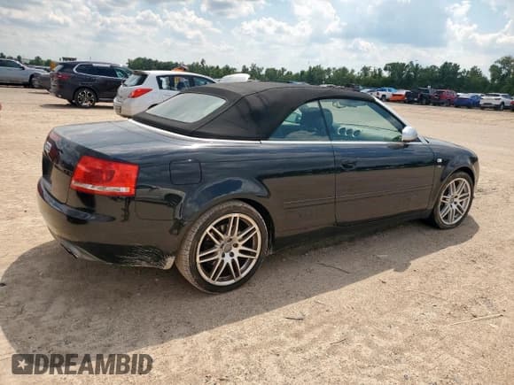 ✅ 2008 Audi S4 • VIN: WUARL48H48K900113 • Lot: 71358265. Wystawiony na Copart z przebiegiem 60 725 mil. Bezpłatny archiwum sprzedaży aukcyjnych z USA i szczegółowy raport historii pojazdu na DreamBid. Zdjęcie 3.
